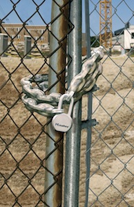 Chaine antivol chantier, grilles ou portails | antivol-store.com